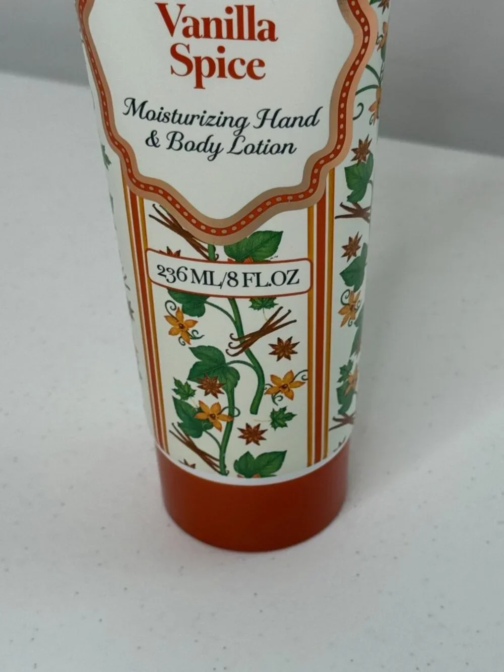 Amber Glow Vanilla Spice Moisturizing Hand & Body Lotion 8 oz New